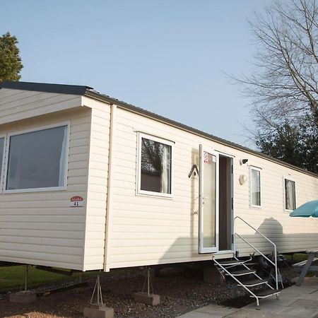 41 Orchard Bank, 3 Bed, Rockley Park Poole Villa Exteriör bild