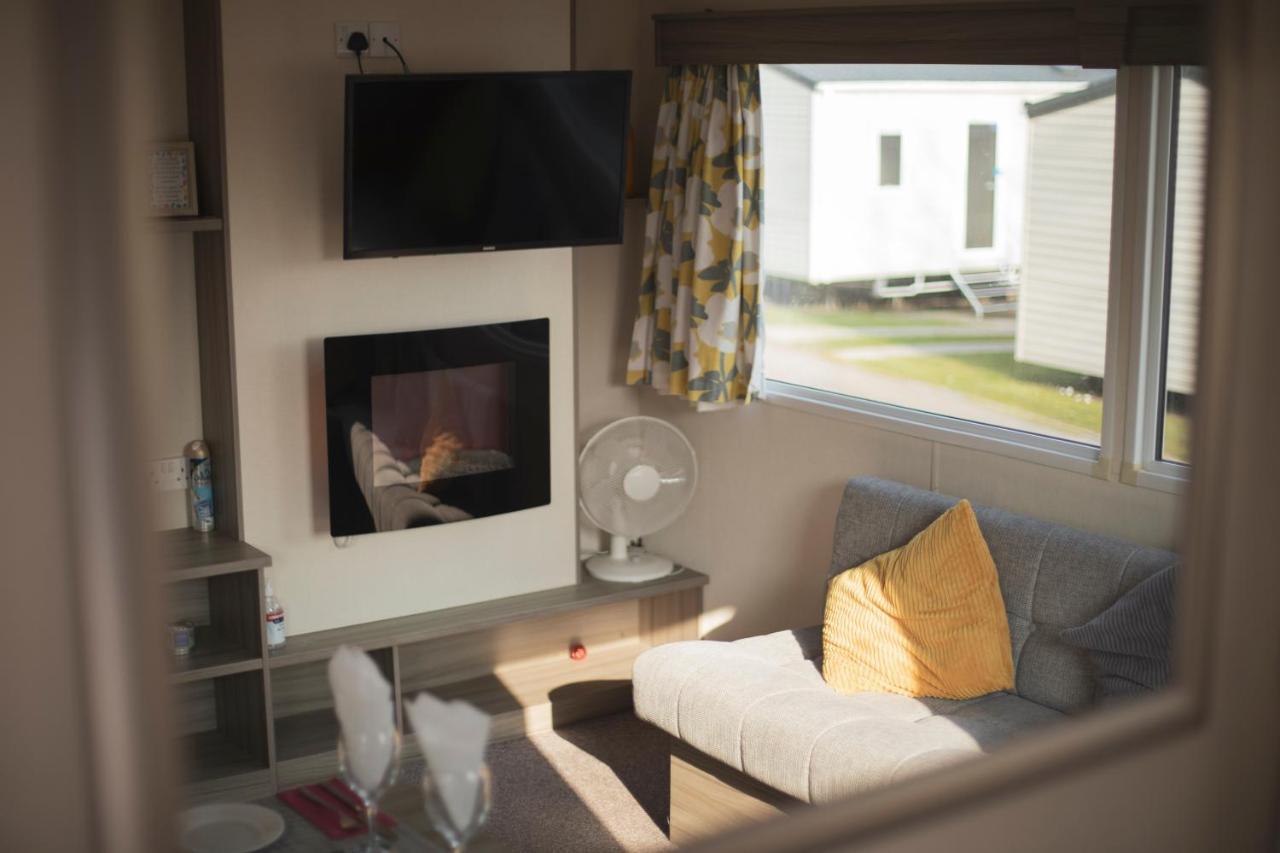41 Orchard Bank, 3 Bed, Rockley Park Poole Villa Exteriör bild