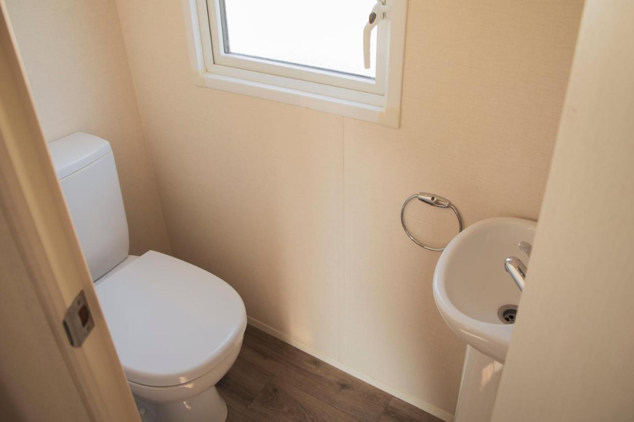 41 Orchard Bank, 3 Bed, Rockley Park Poole Villa Exteriör bild